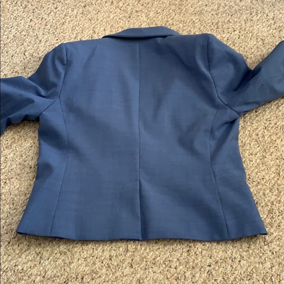 Pale blue blazer - Picture 2 of 4